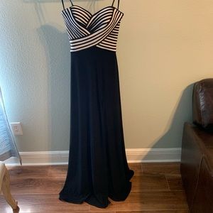 La Femme Black & White Evening Gown w/ Front Slit